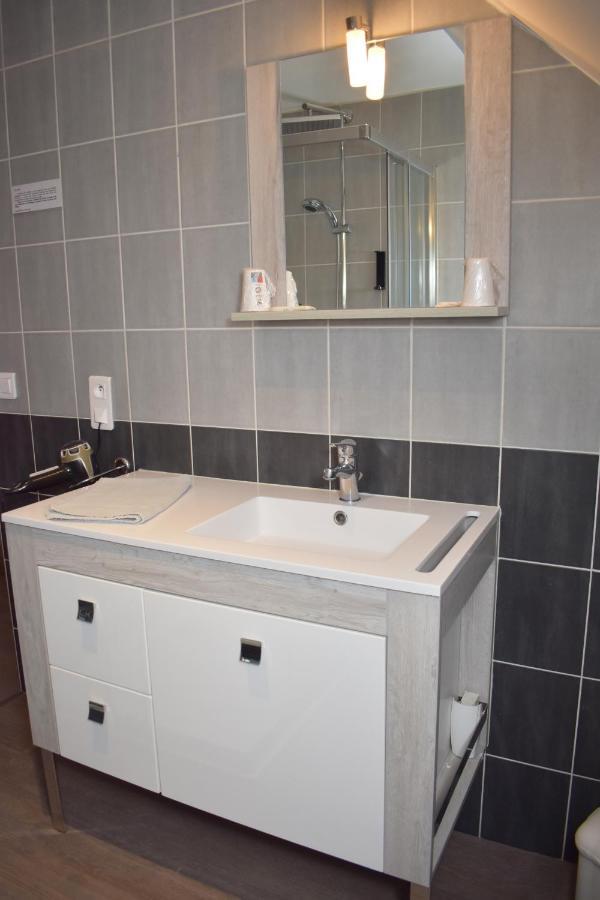 Auberge Saint Fergeux Gionges Exteriör bild