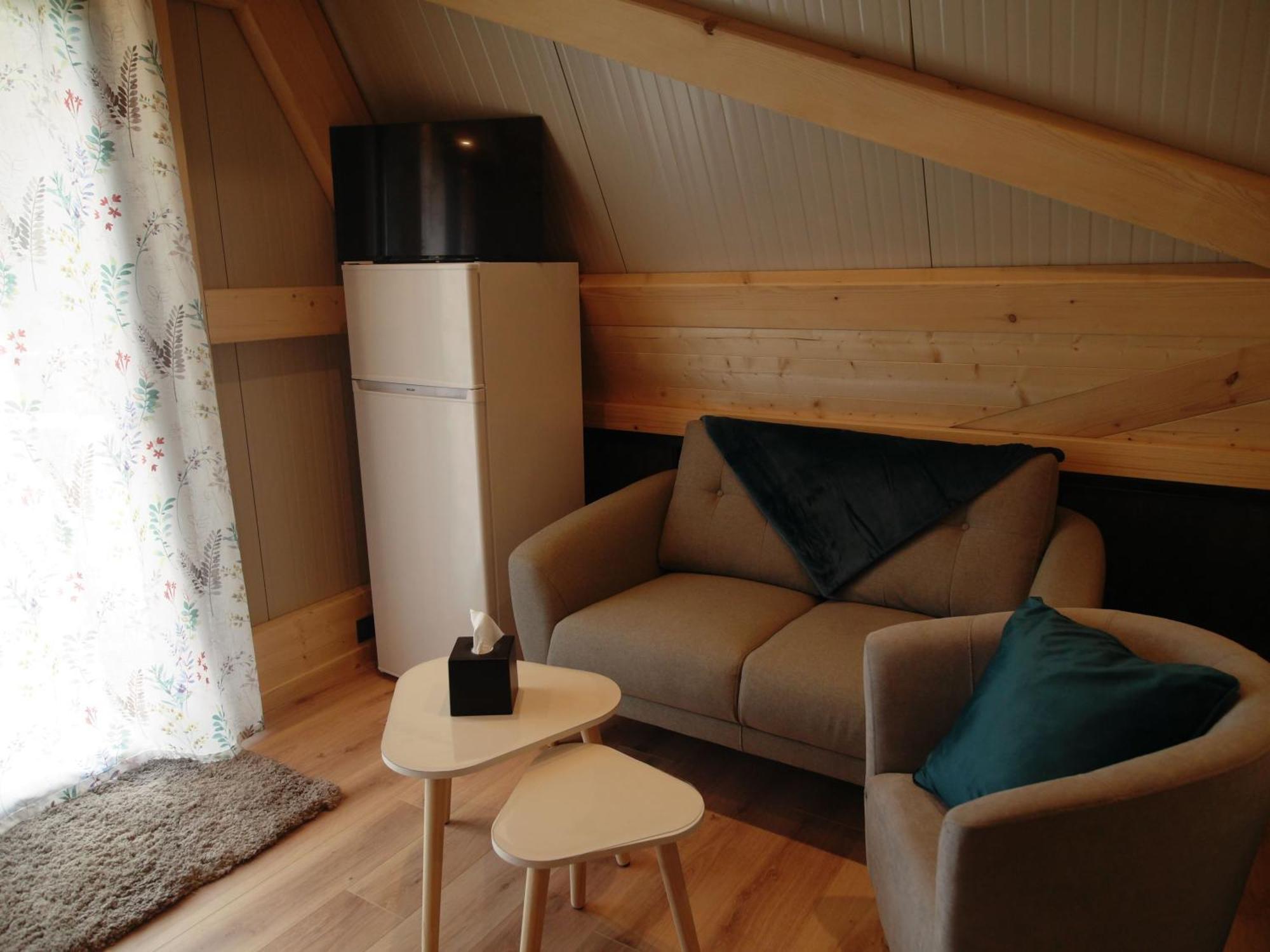 Auberge Saint Fergeux Gionges Exteriör bild
