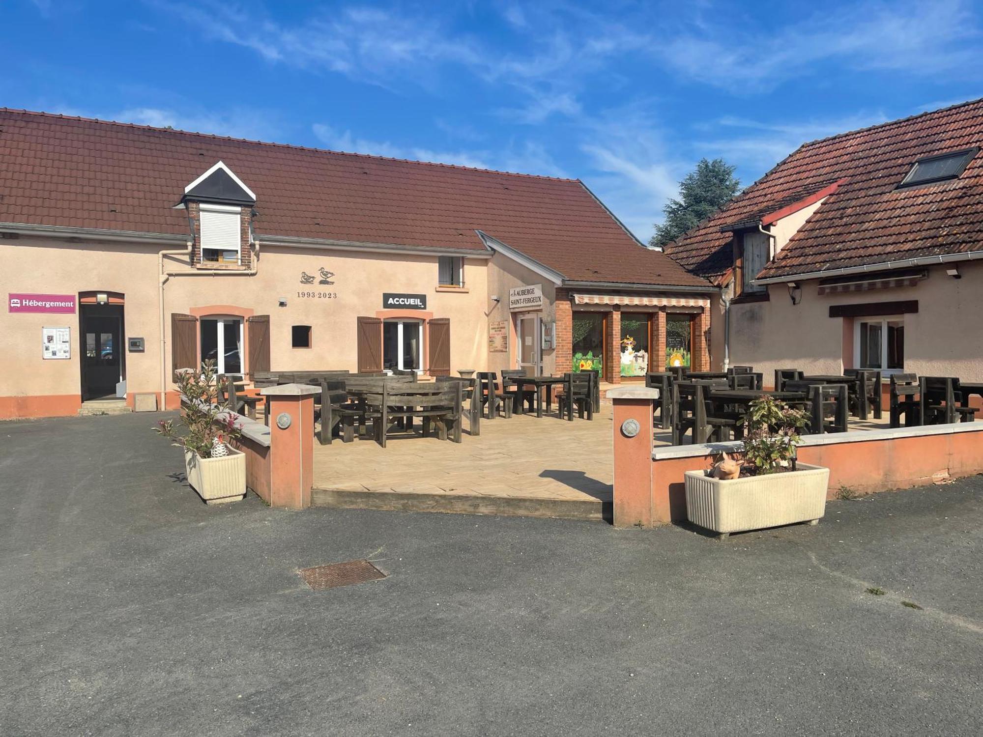 Auberge Saint Fergeux Gionges Exteriör bild