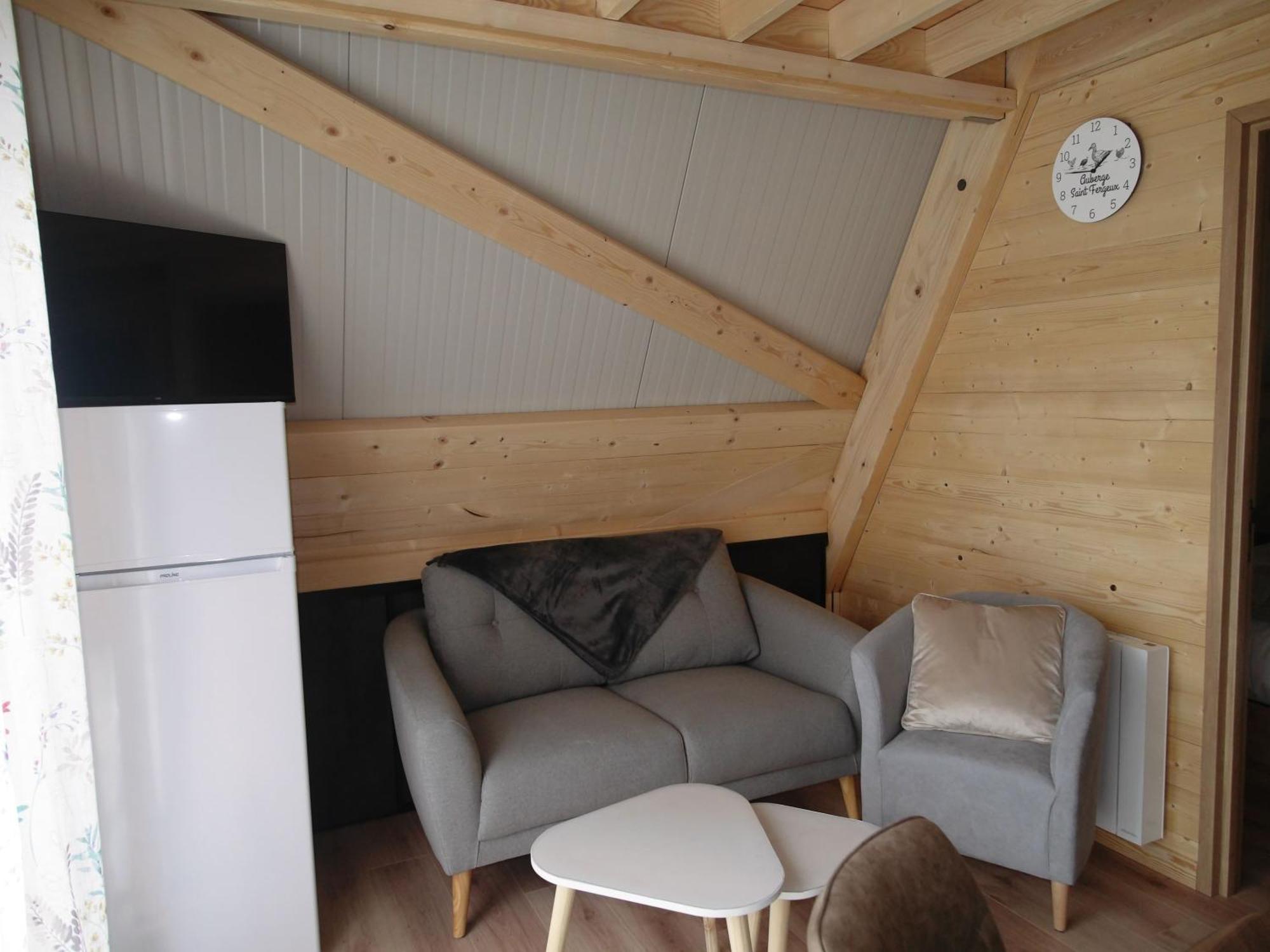 Auberge Saint Fergeux Gionges Exteriör bild