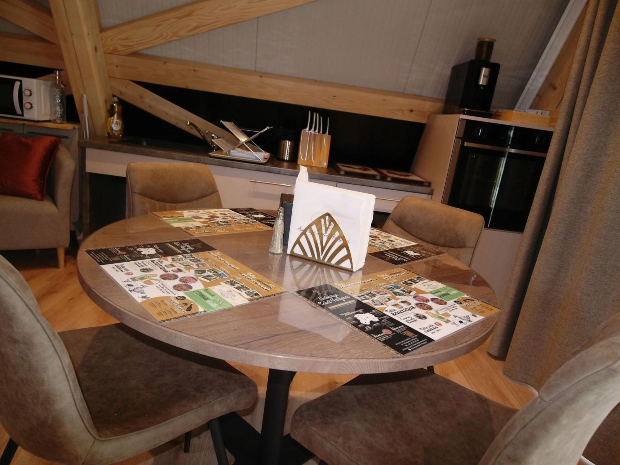 Auberge Saint Fergeux Gionges Exteriör bild