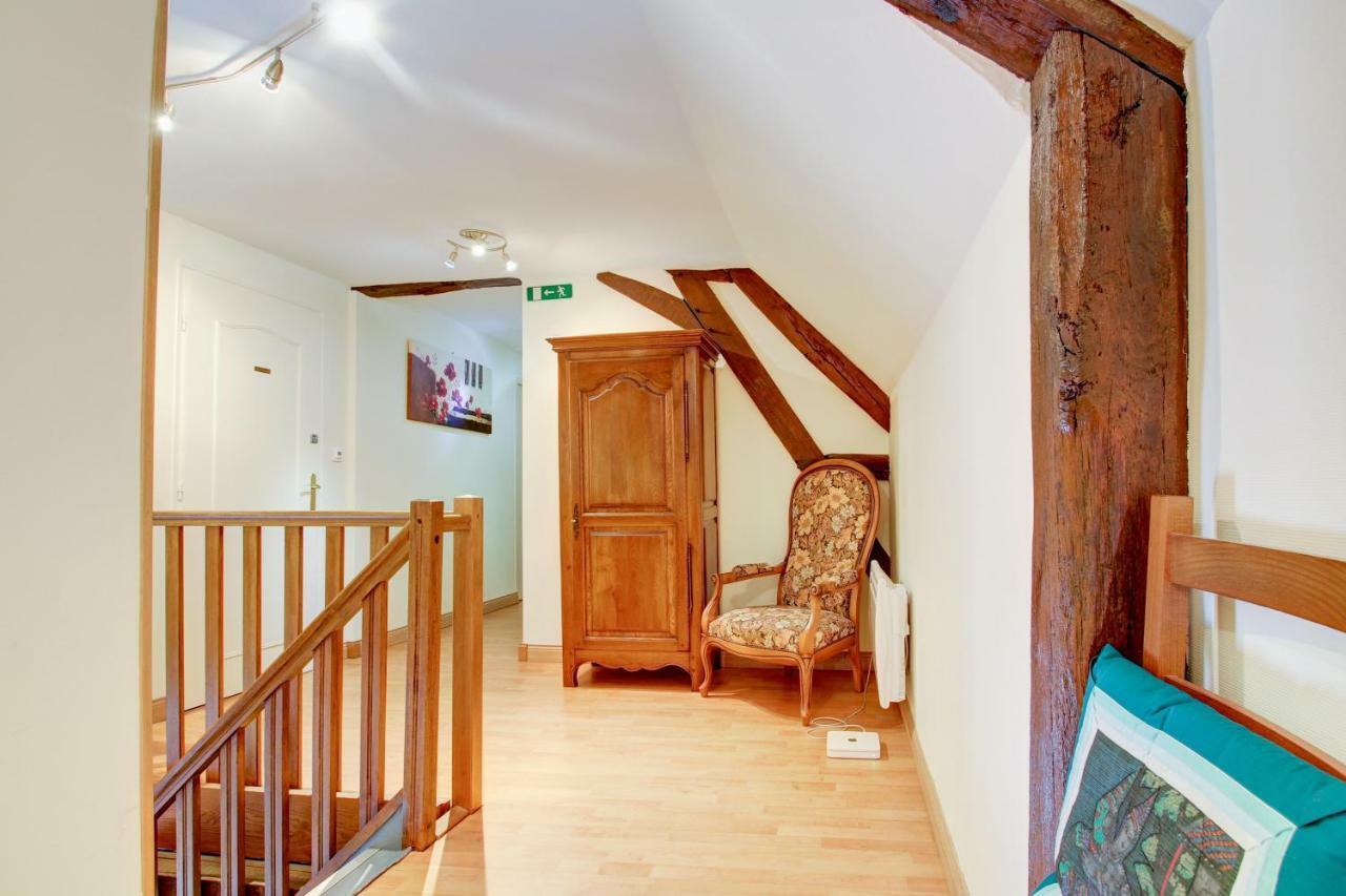 Auberge Saint Fergeux Gionges Exteriör bild